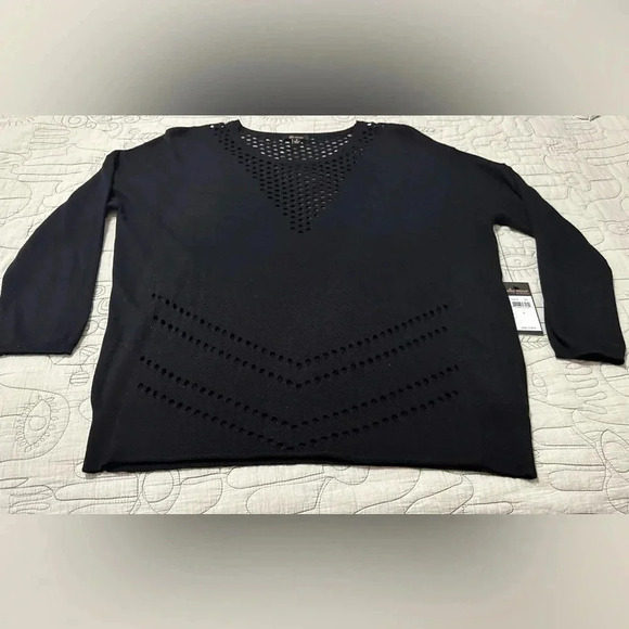 NWT Ella Moss 3/4 Sleeve Black Perforated Lightweight Sweater - Picture 9 of 9